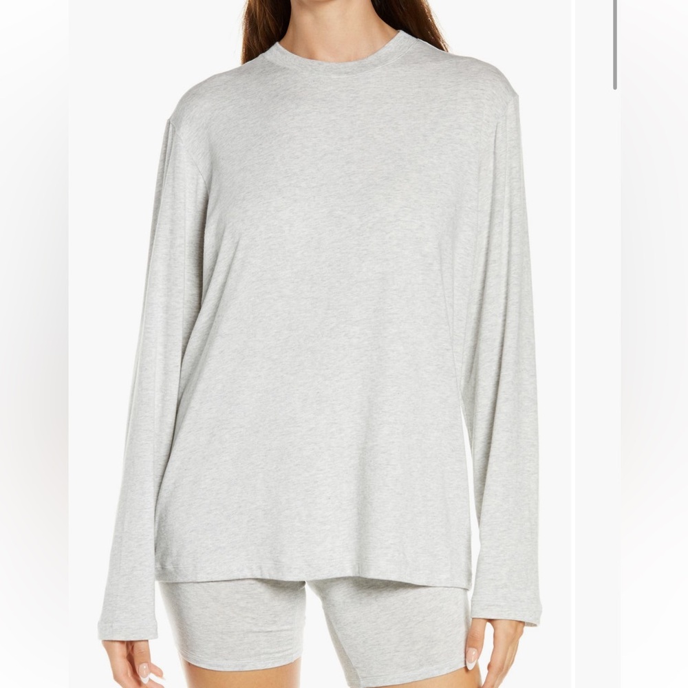Skims Grey Boyfriend Long Sleeve Tee